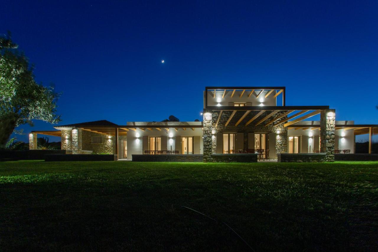 Quinta Essentia Suites Foiniki ภายนอก รูปภาพ