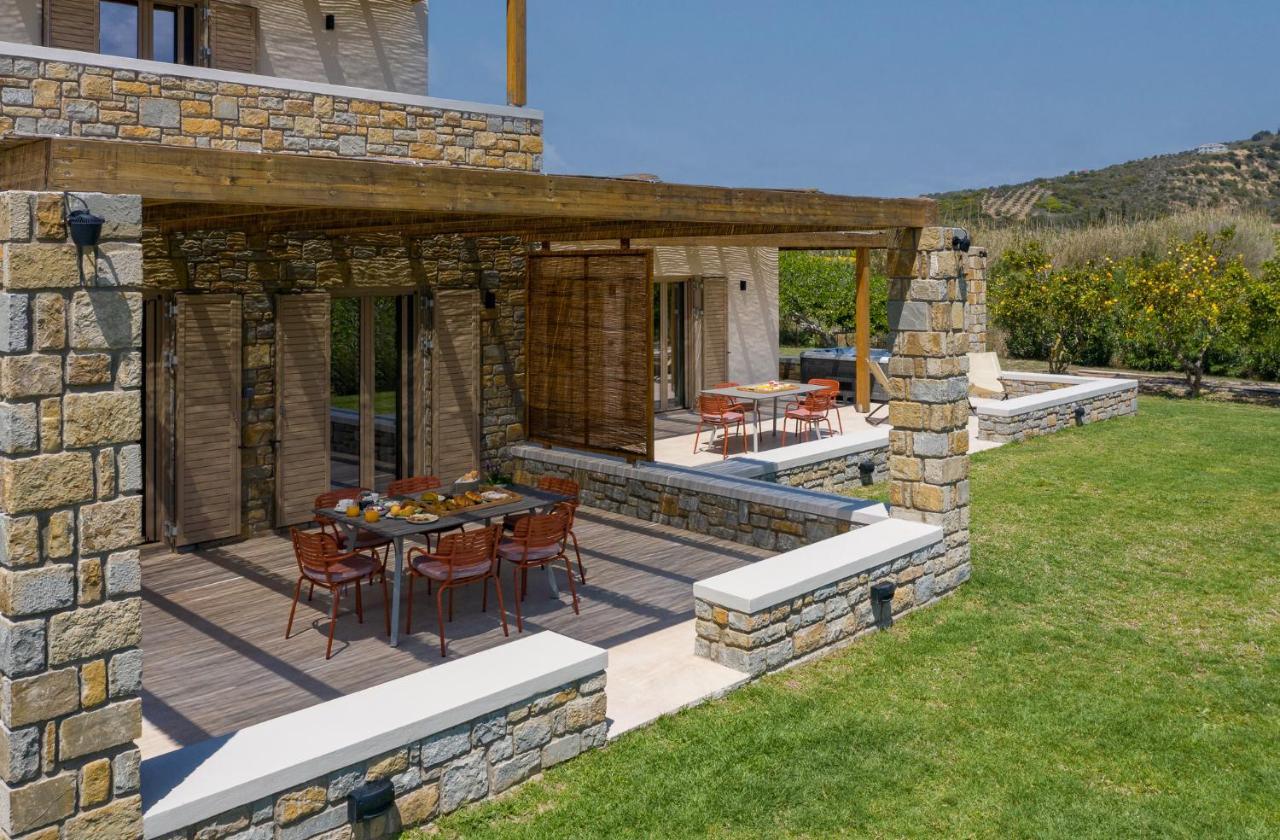 Quinta Essentia Suites Foiniki ภายนอก รูปภาพ