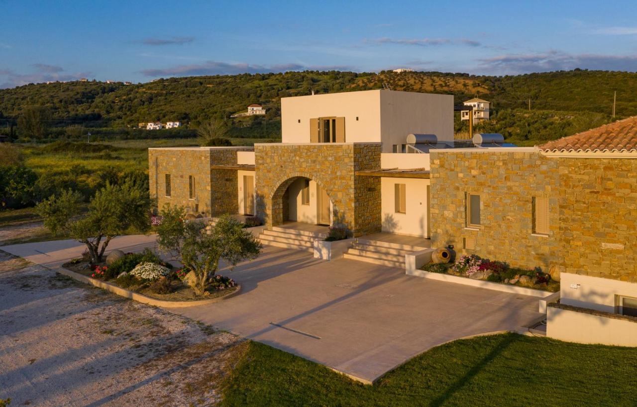 Quinta Essentia Suites Foiniki ภายนอก รูปภาพ